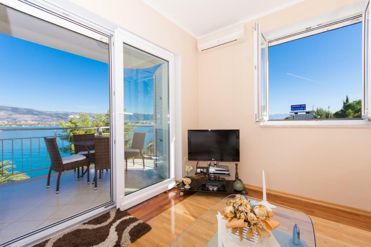 Luxury Apartment L&A Trogir Buitenkant foto